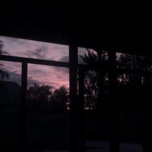 麦晓雯的胸罩是什么颜色的
