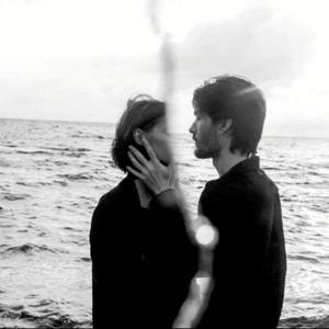 麦晓雯的胸罩是什么颜色的
